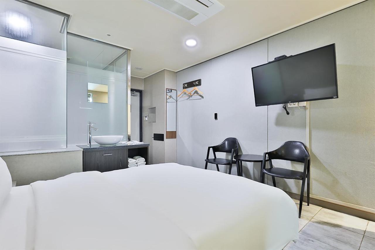 Shire Hotel Seomyeon Busan Exterior photo